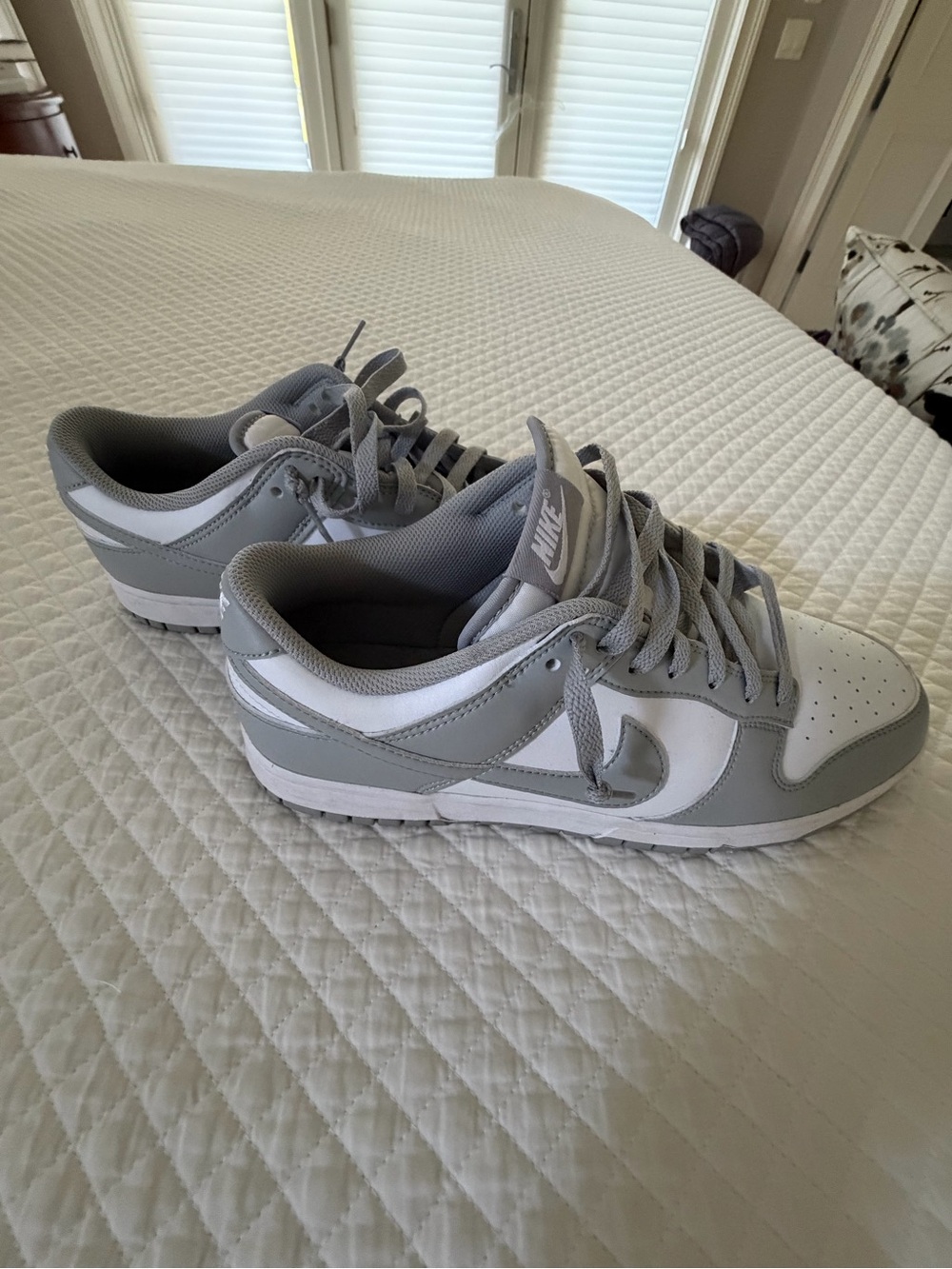 Nike Dunk Low Retro — White & Light Gray - Picture 3 of 11